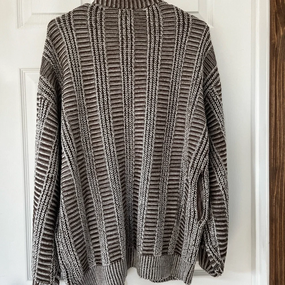 Cupshe Striped Knit Cardigan - Beige and White - Picture 4 of 7